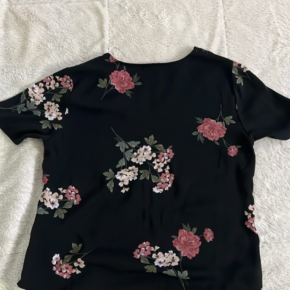 Dynamite tshirt - Large - Picture 3 of 6